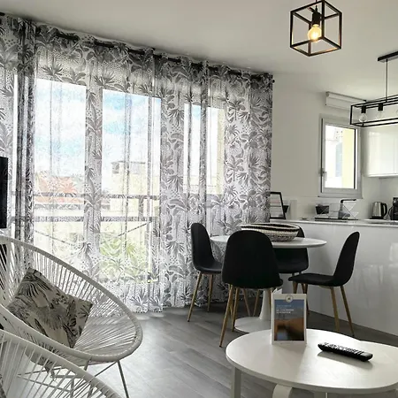 The Black Swan - Hypercentre - Confort Apartamento