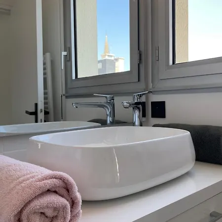 The Black Swan - Hypercentre - Confort Apartamento